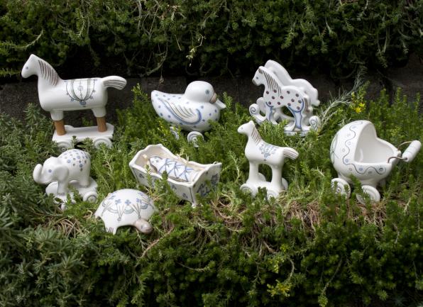 Porcelán a vzpomínky na dětství, porcelánové figurky a ozdoby, porcelánový hrnek, ručně vyráběný porcelán