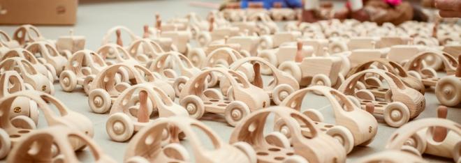 dřevěné hračky, české dřevěné hračky, hračky ze dřeva, dřevěné figurky